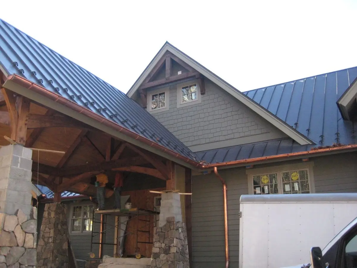 Craftsman Roofing team delivering quality roofing work in White Oak Ridge